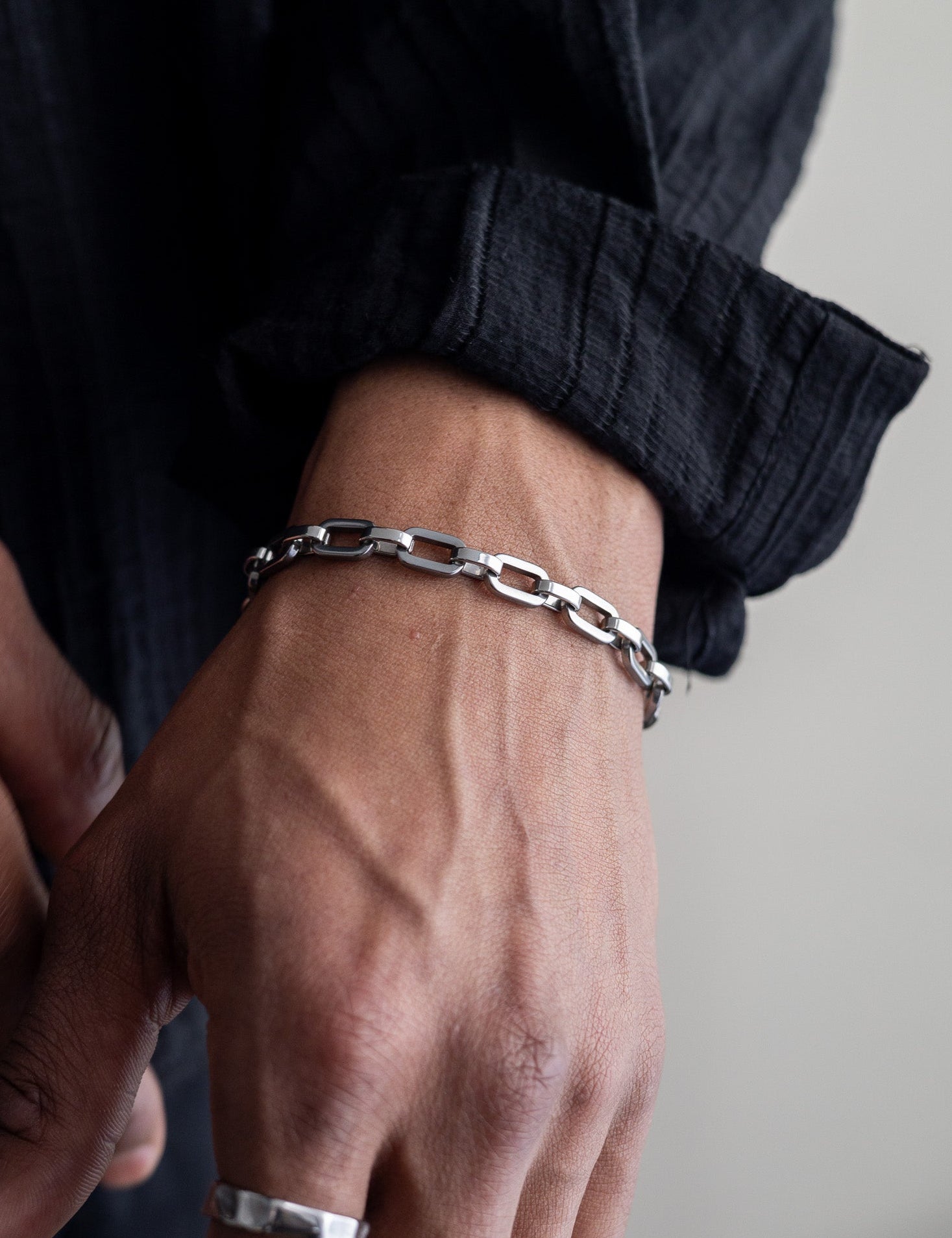 Armband || Kein Reißen, Kein brechen || Verschweißt und sicher.