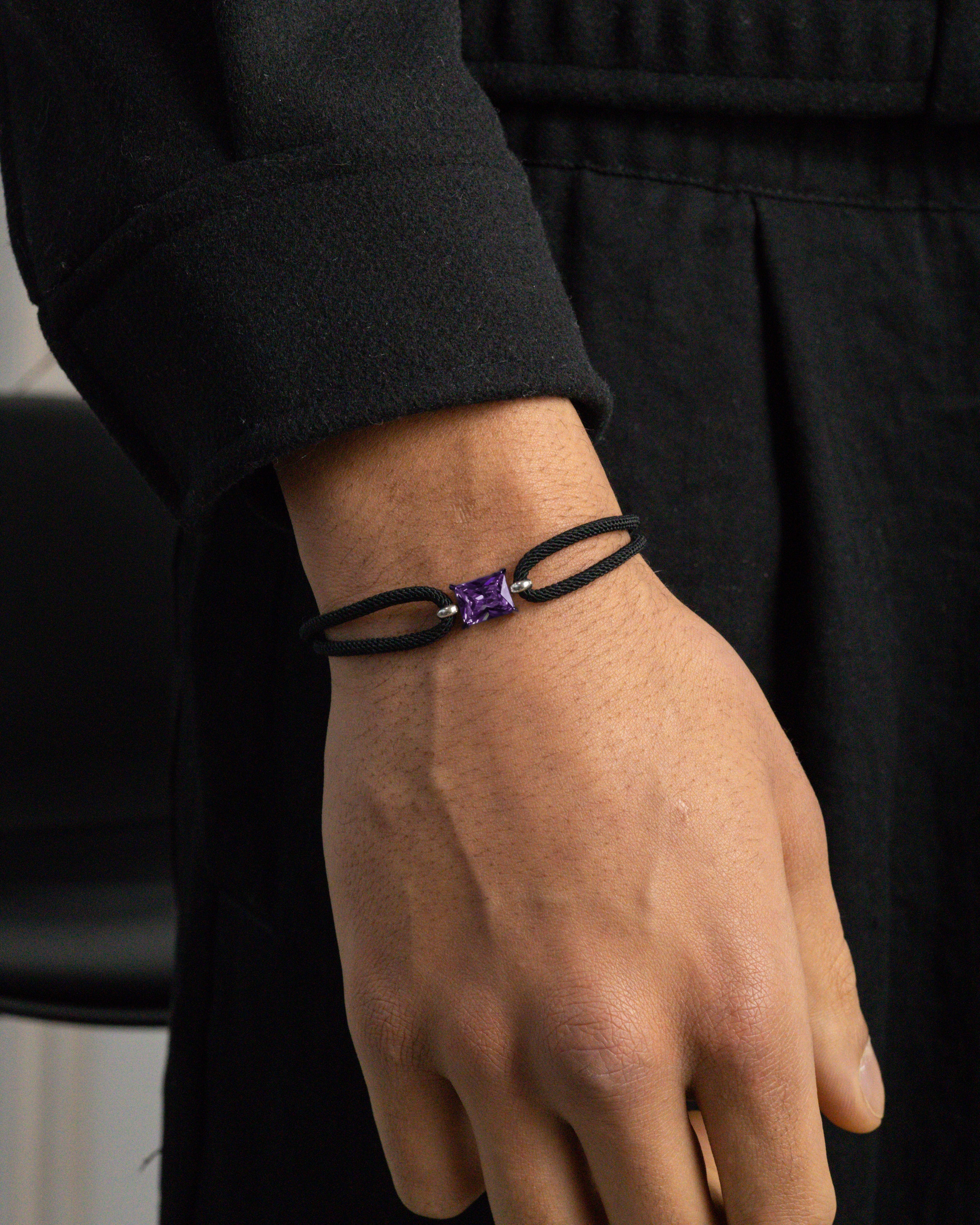 LUMÉ NOIR Armband - Violet