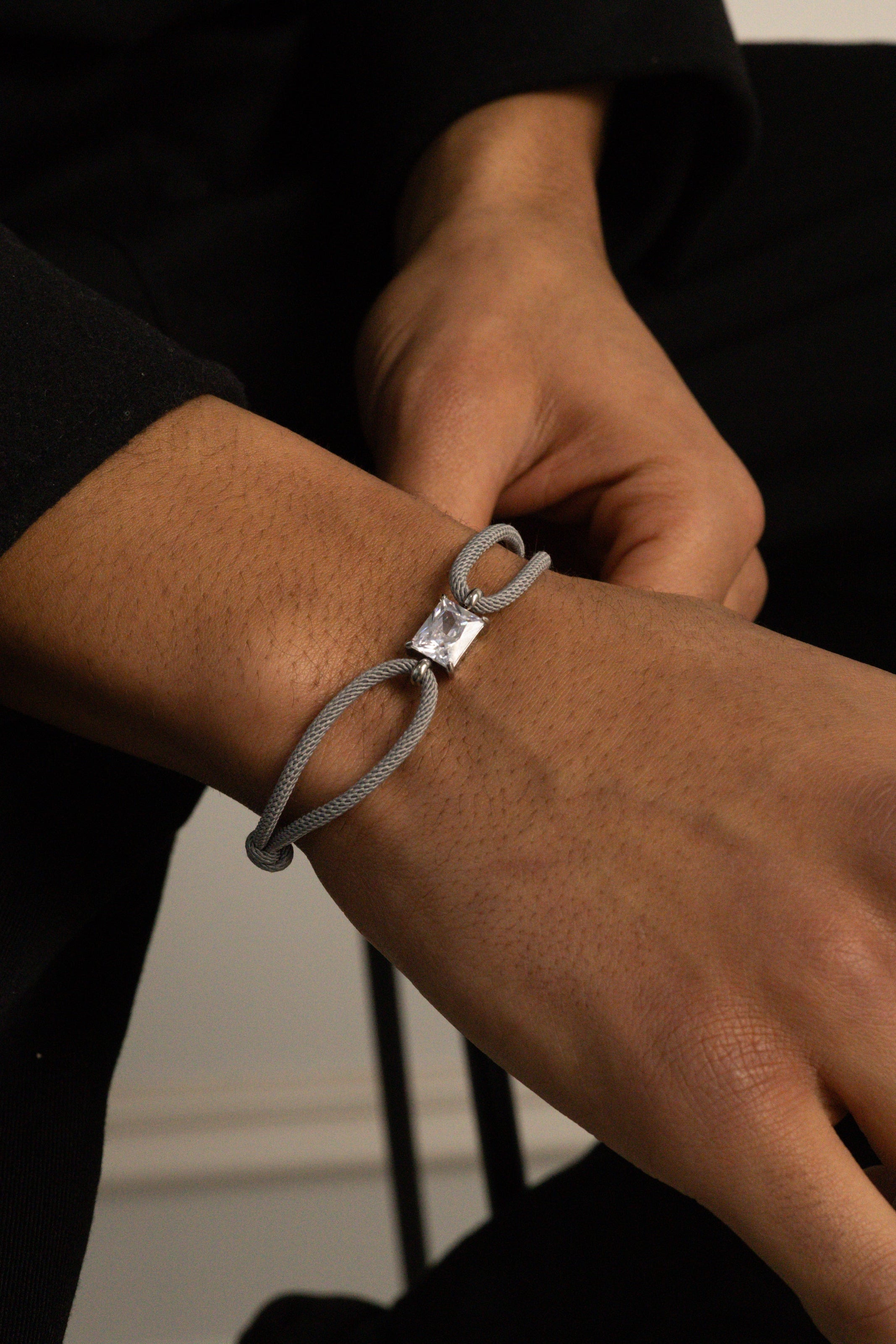 Ketten || || LUMÉ Color Armband - Grey