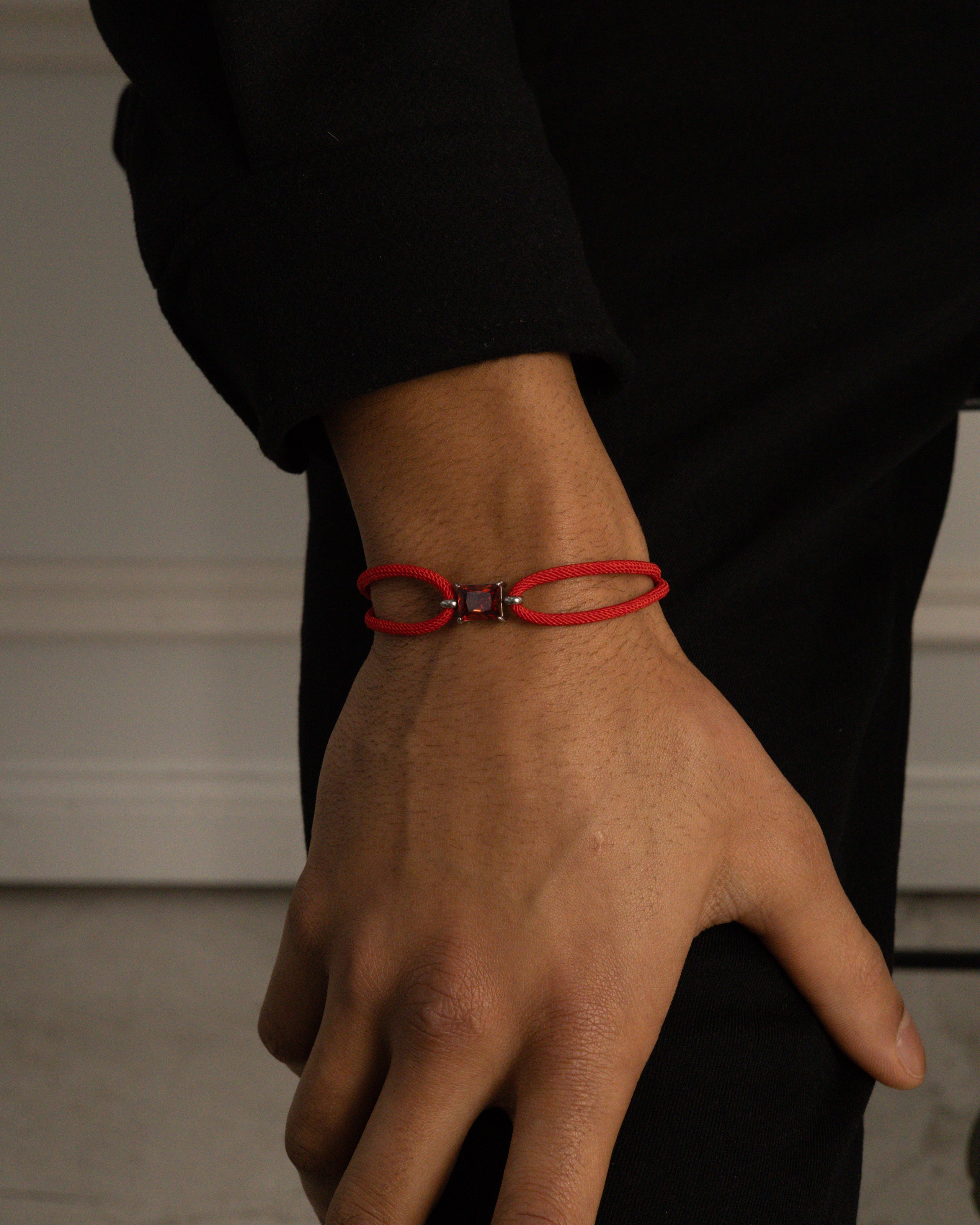 LUMÉ COMPOSÉ Armband – Red