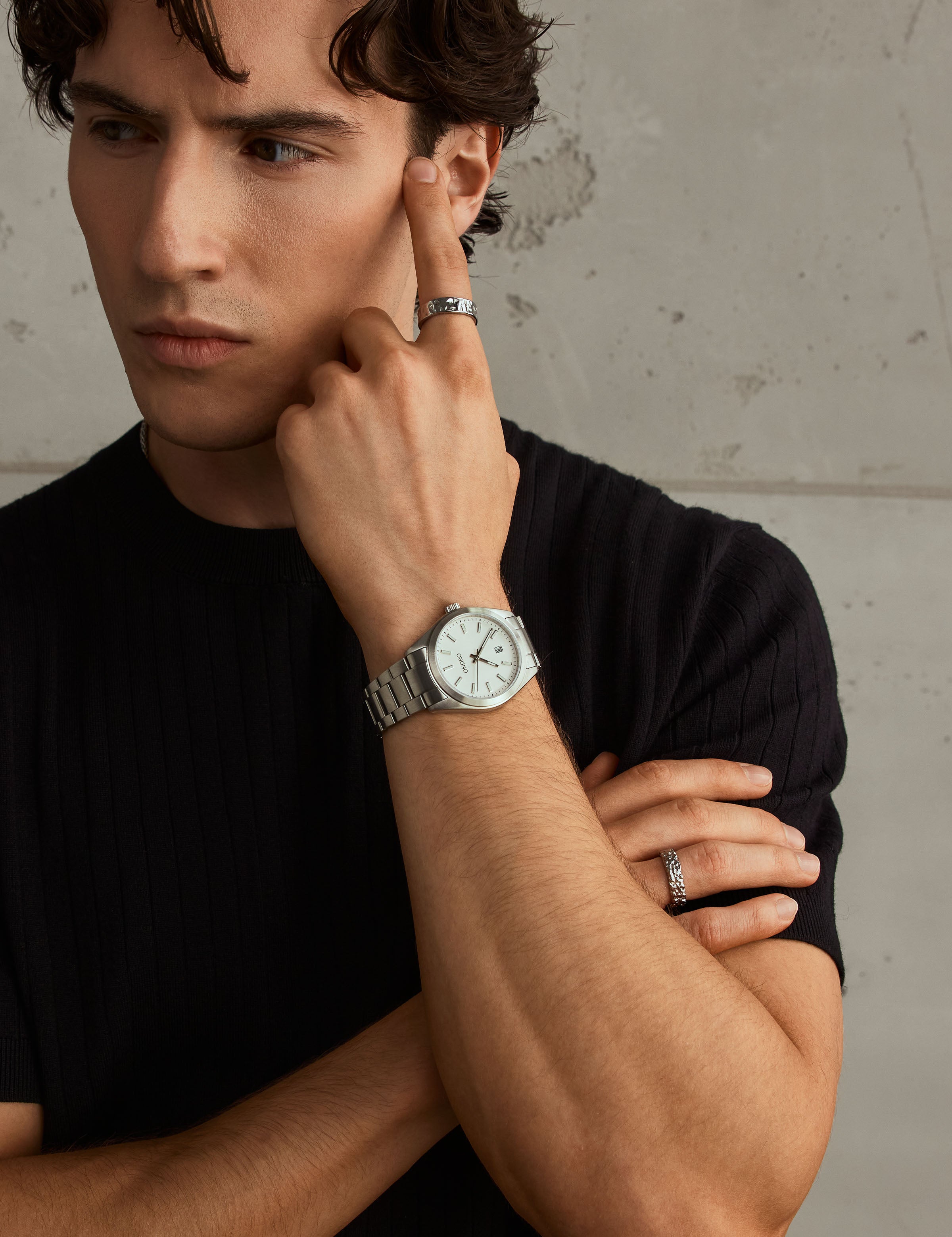 Italo White || ||  Look: Classico White + Moon  Grano Ring.