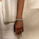 Armband || || One Size – individuell größenverstellbar.