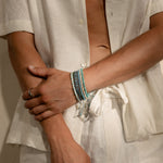 Armband || || One Size – individuell größenverstellbar.