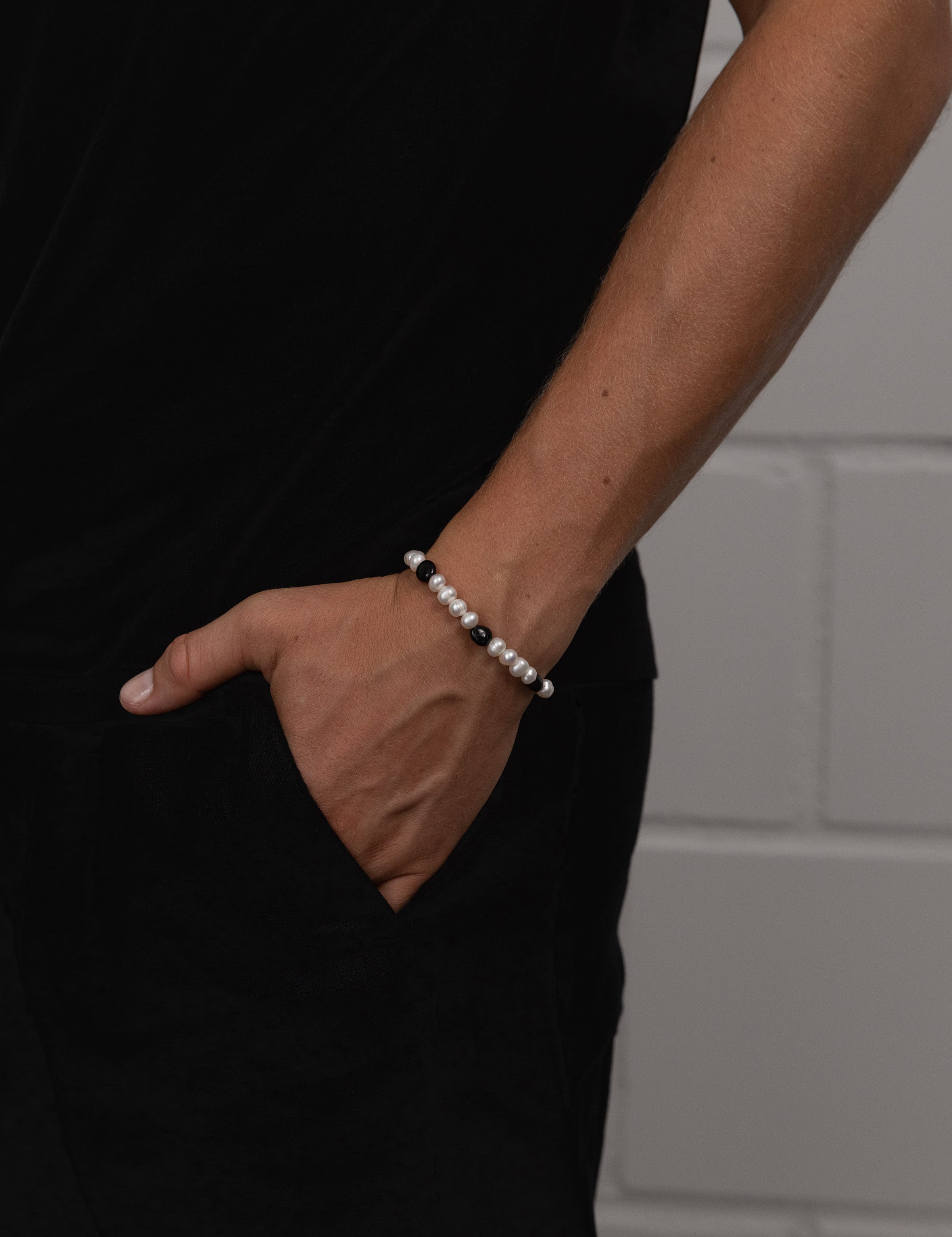 Armband || || One-Size: Größenverstellbar (18–23 cm)