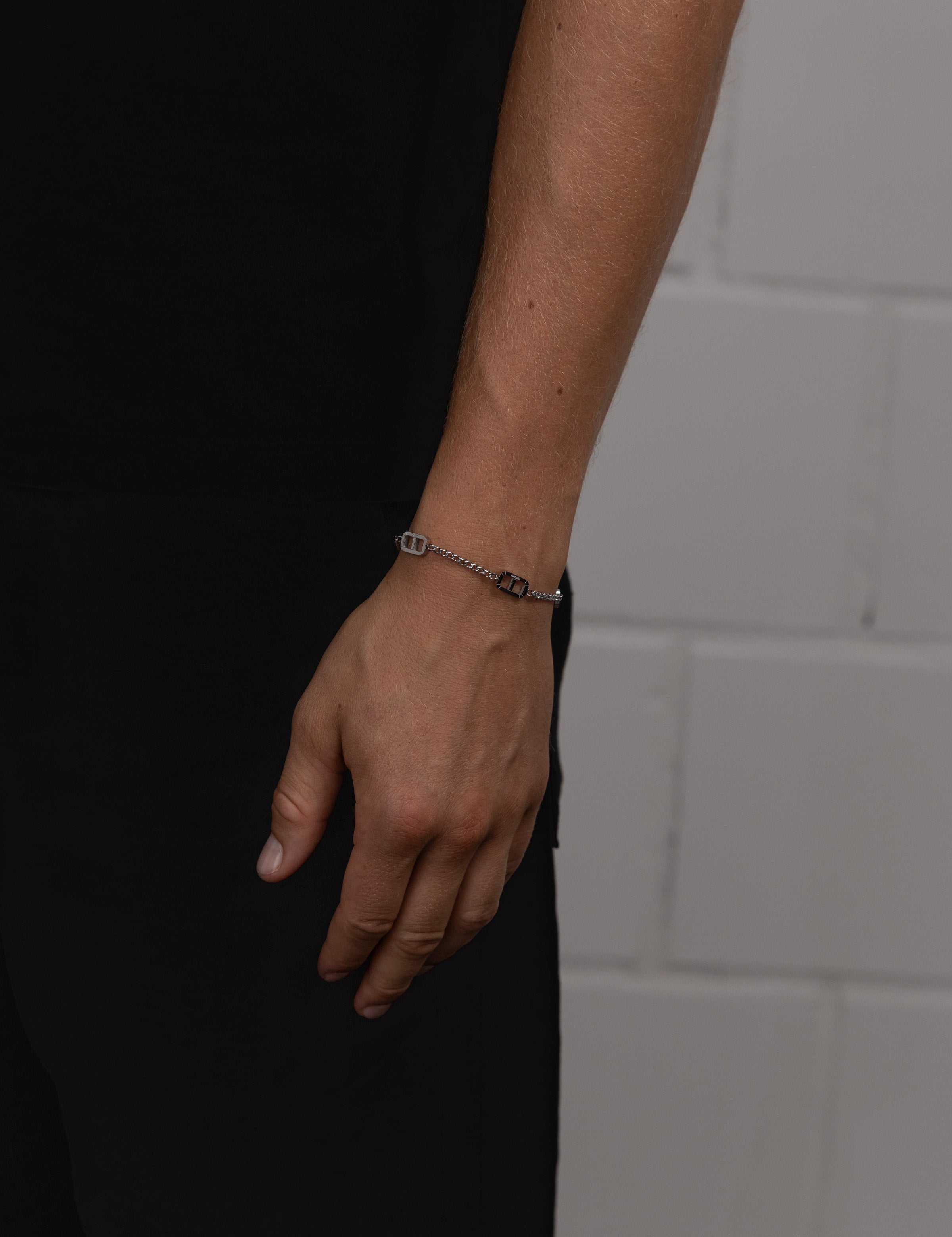 Armband || || One-Size: Größenverstellbar (18–21 cm)