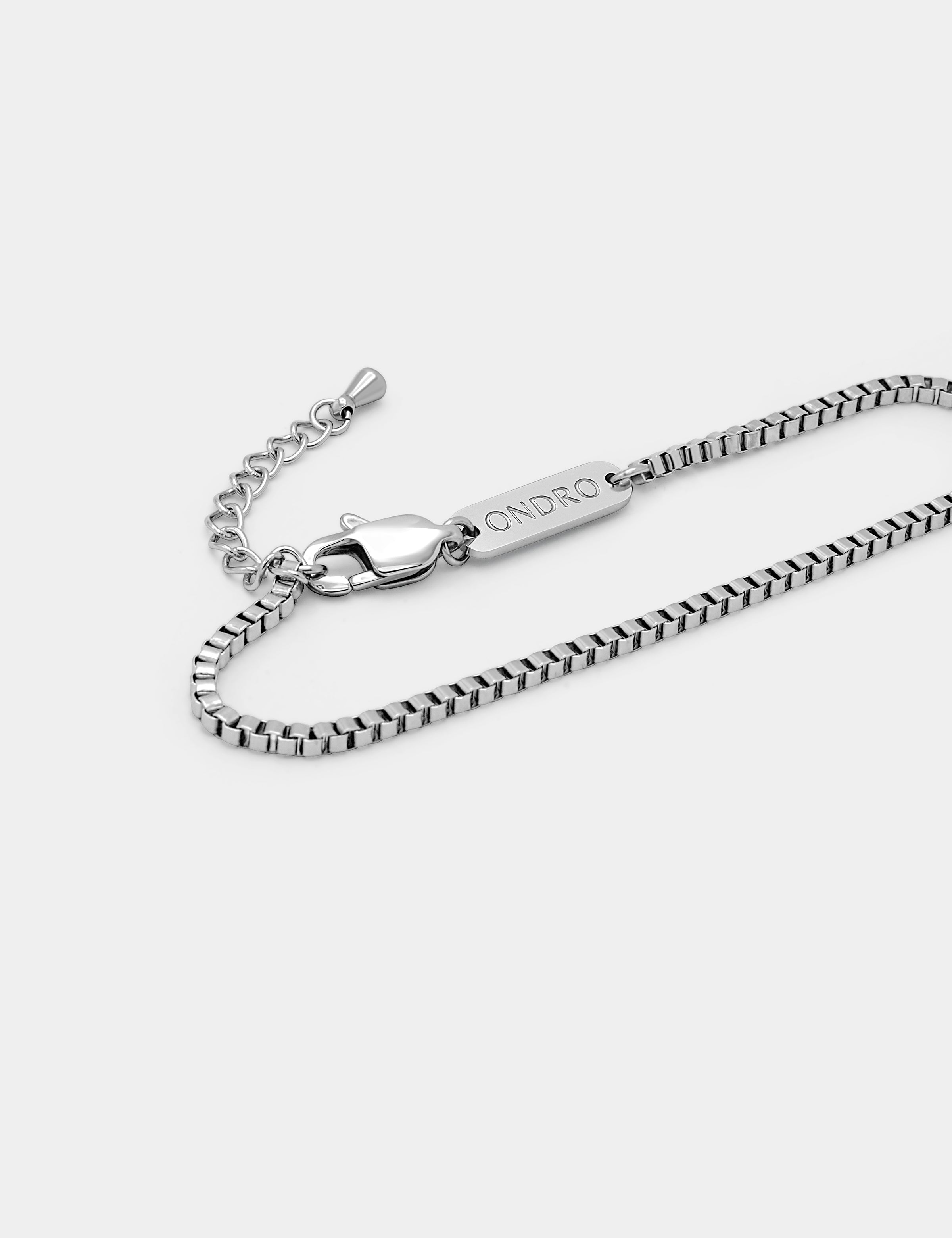Mini Box Armband