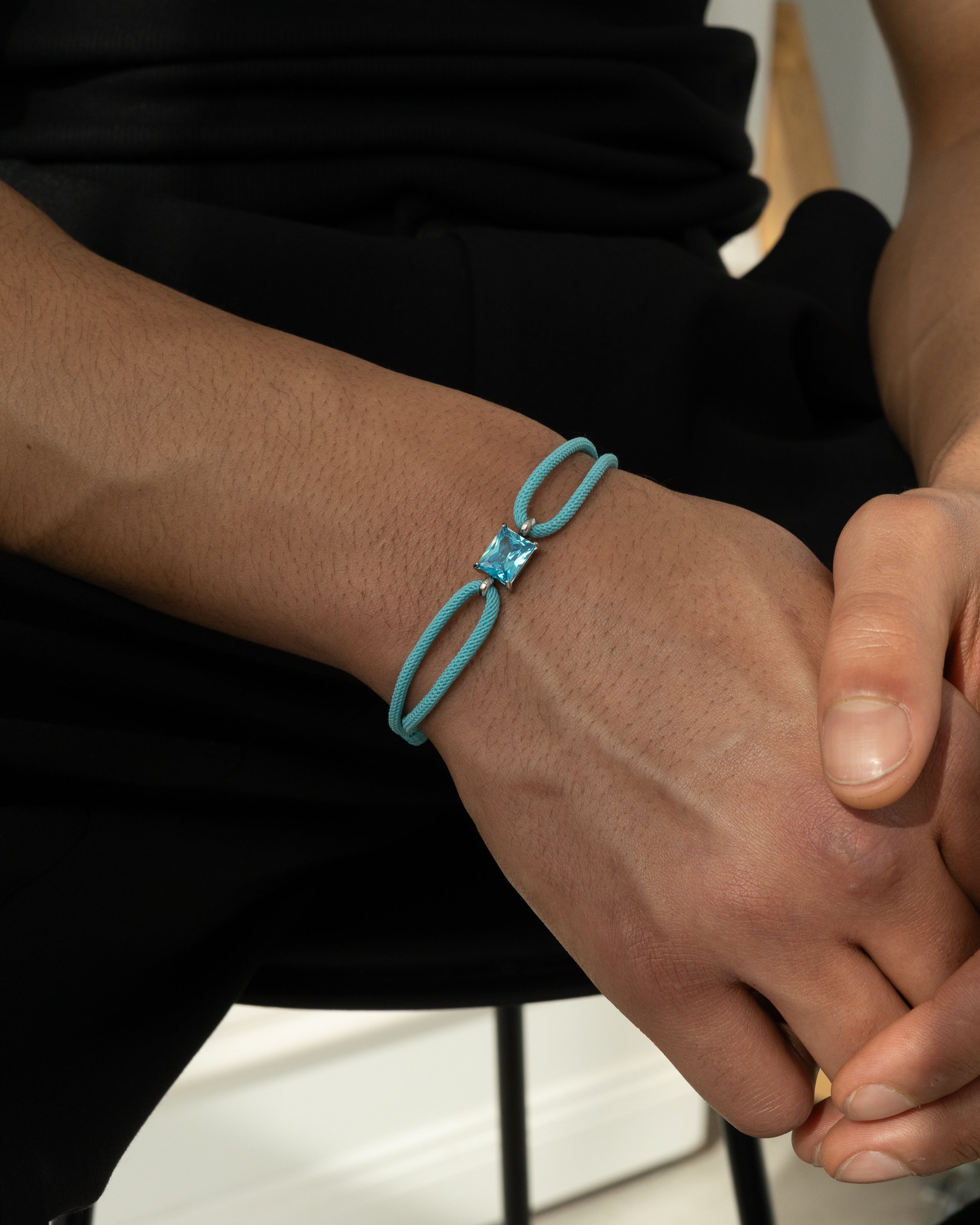 LUMÉ COMPOSÉ Armband – Babyblue
