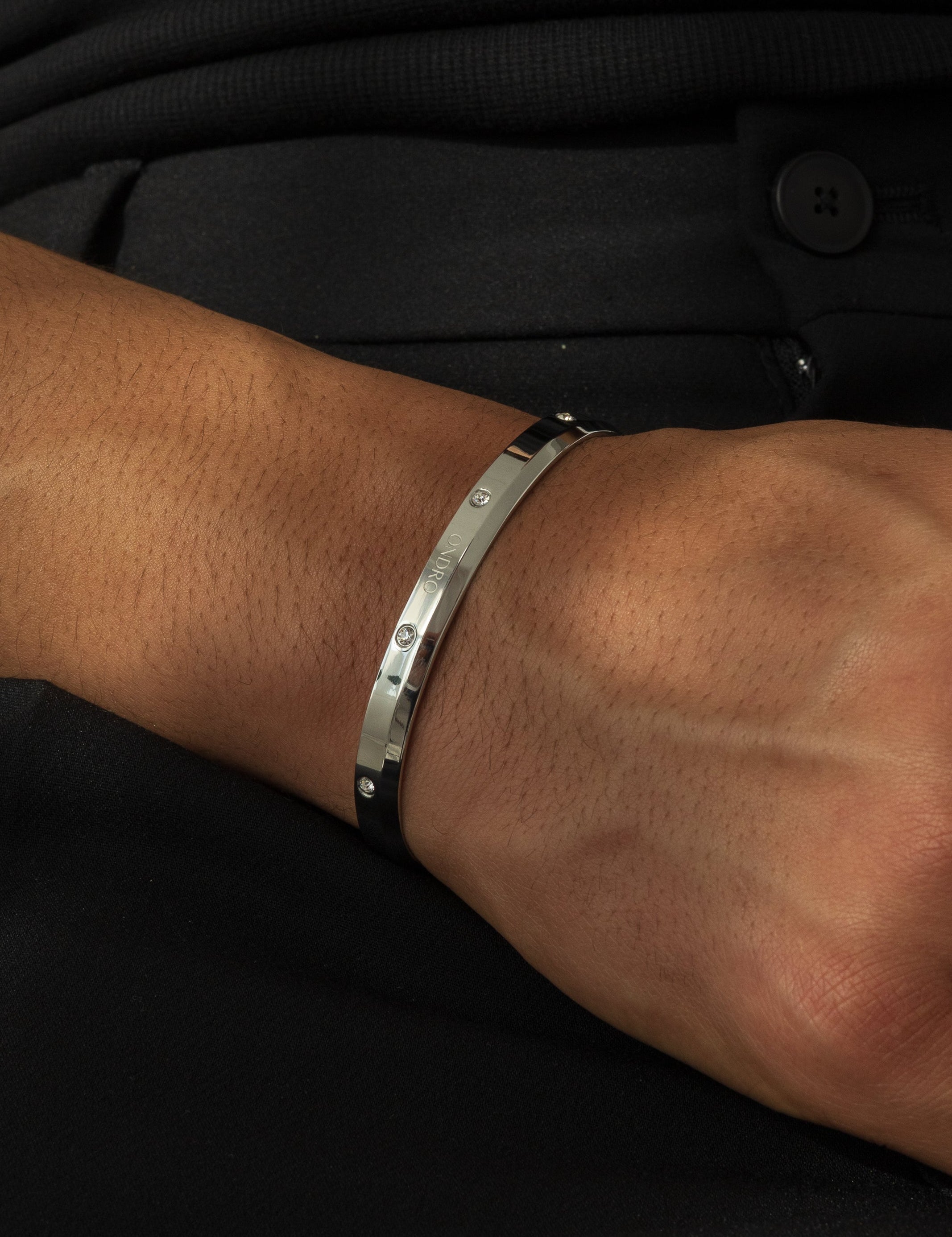 Sovereign Signature Cuff